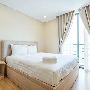 3* Aparthotel Luxy Park & - Notre Dame